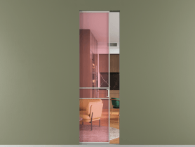 Алюминевая перегородка skr1_02_ Алюминий тёплый серый Прозрачное розовое стекло, триплекс, 6мм. Цвет Алюминий тёплый серый. Материал Алюминий в эмали. Коллекция Перегородка Formato скрытый пенал 1 створка. Картинка.